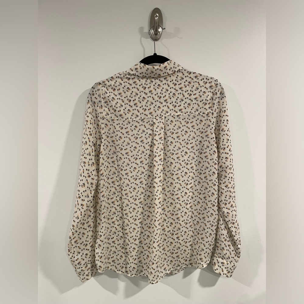 Floral Button Down Blouse - Picture 5 of 5